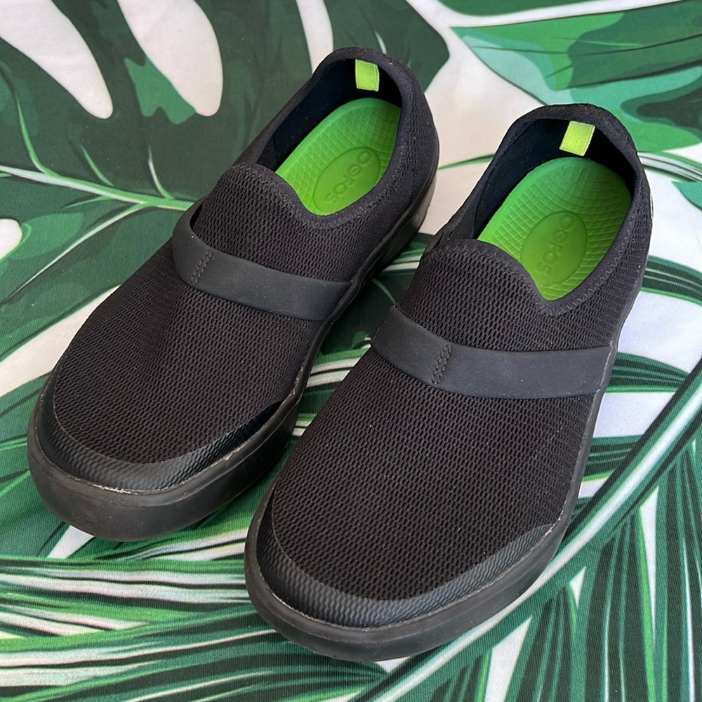 Black Slip-On Women's Shoes